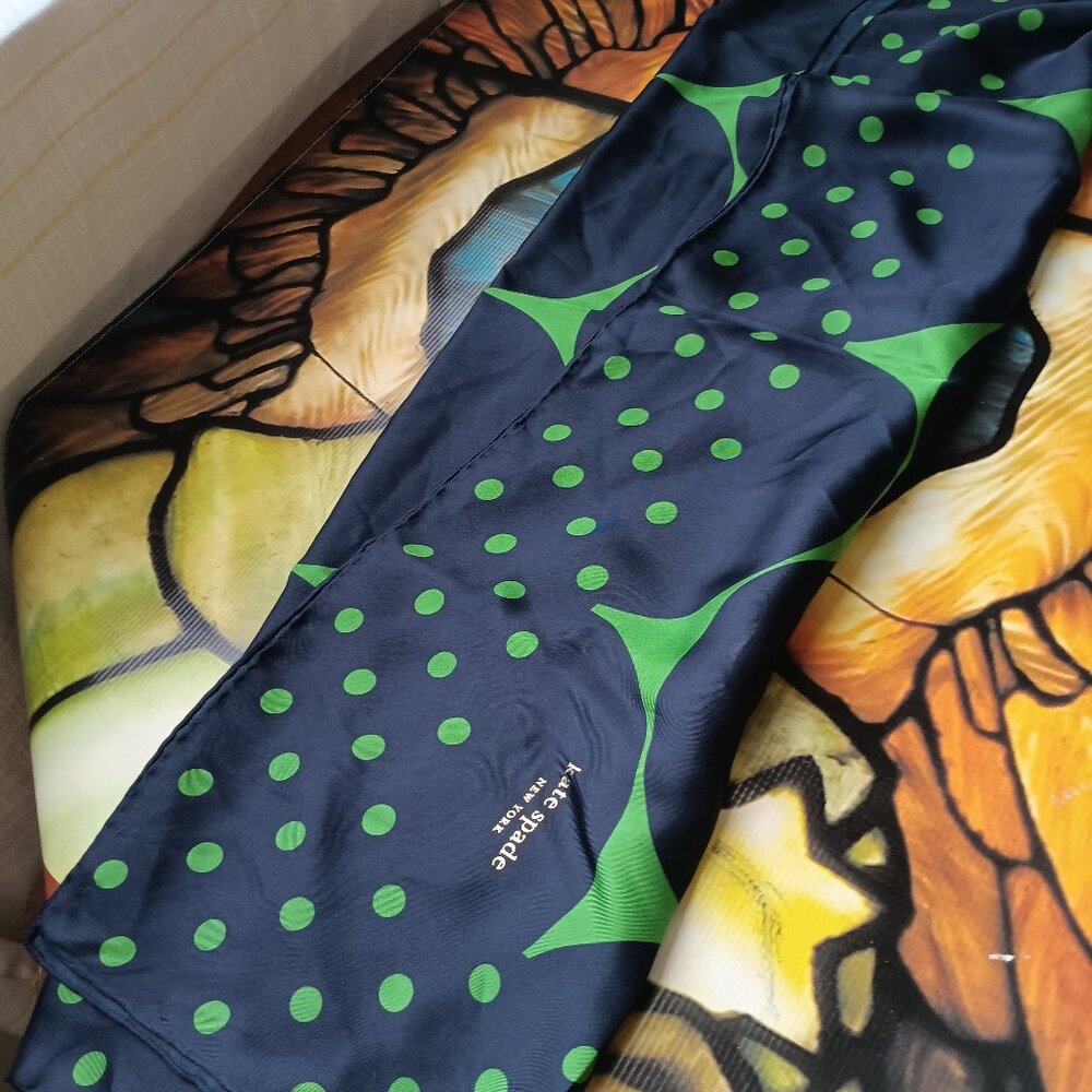 NWT Kate Spade Silk Large 34" Square Navy and Green Polka Dot Scarf